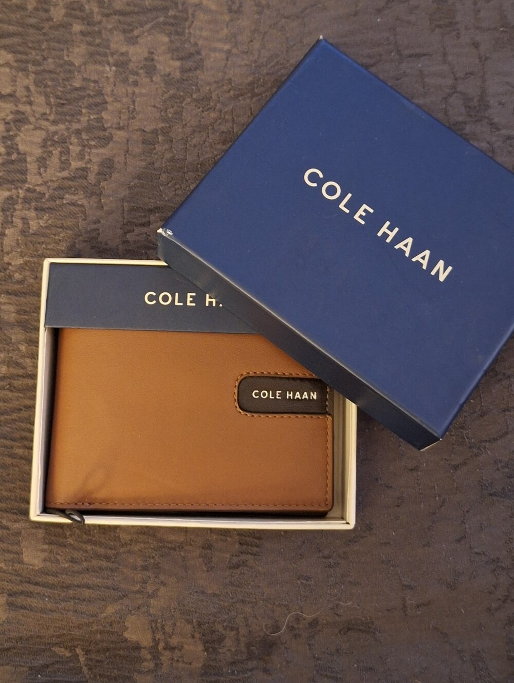 Cole Haan Tan and Black Leather Card & Key Holder